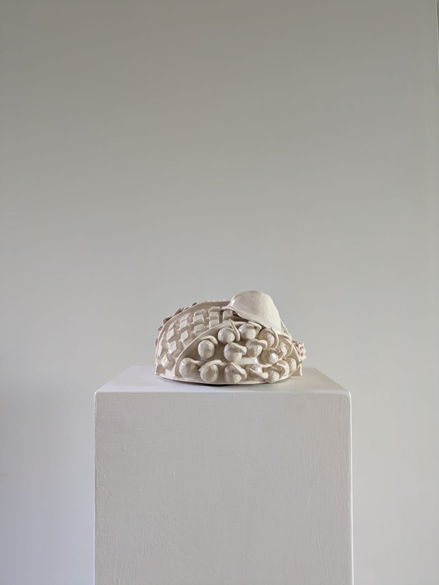 ESCULTURA "ESCARAVELHO EM FLOR"