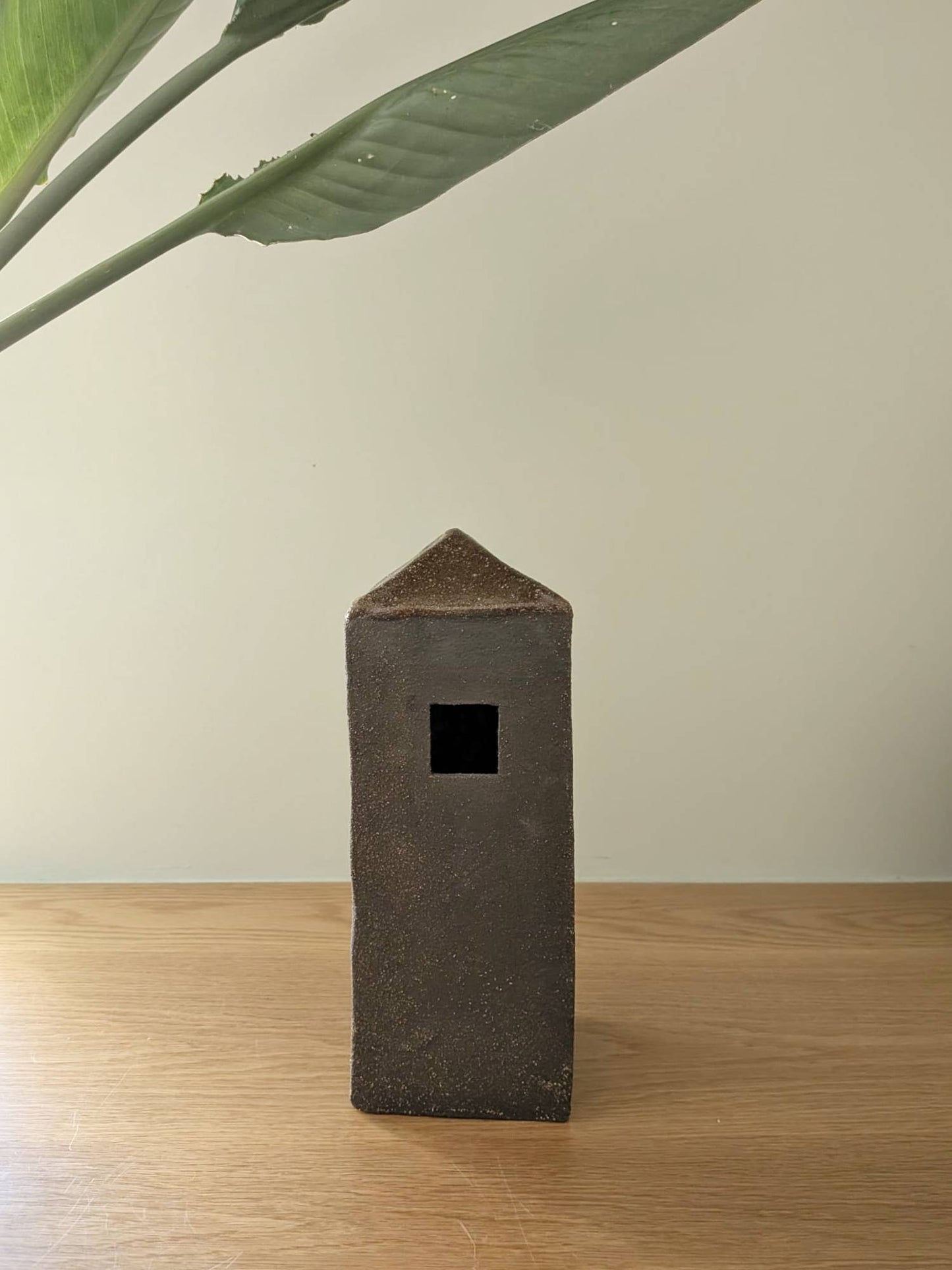 LA CASA DE LOS EMIGRANTES – Escultura. Cerámica contemporánea