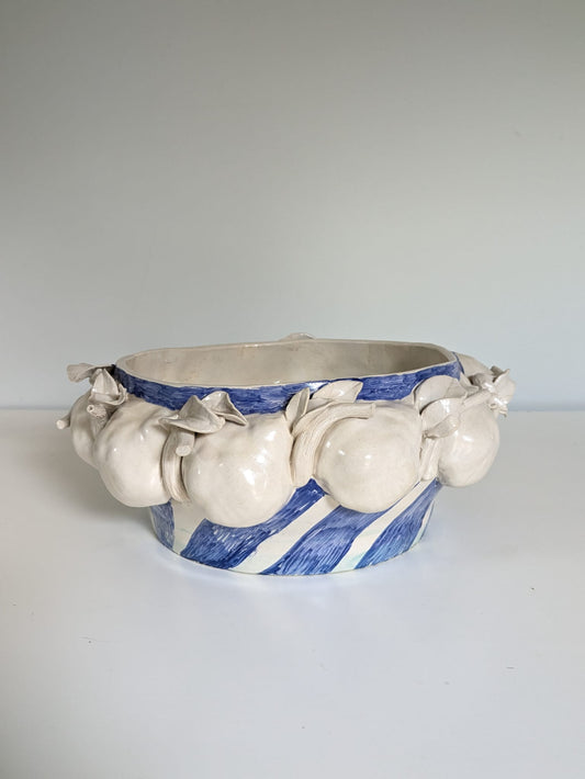 "PEARS" SCULPTURAL SERVING BOWL