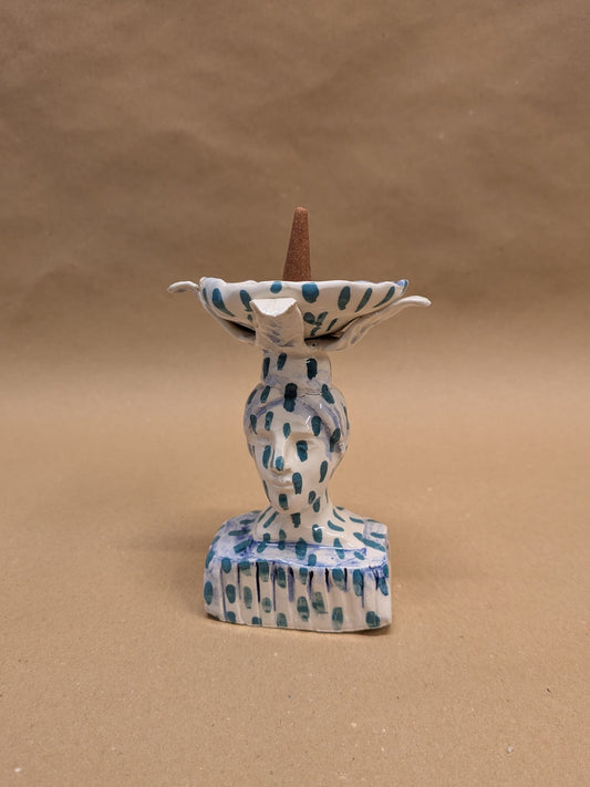 NUMA  – Candle holder and incense burner in contemporary ceramics