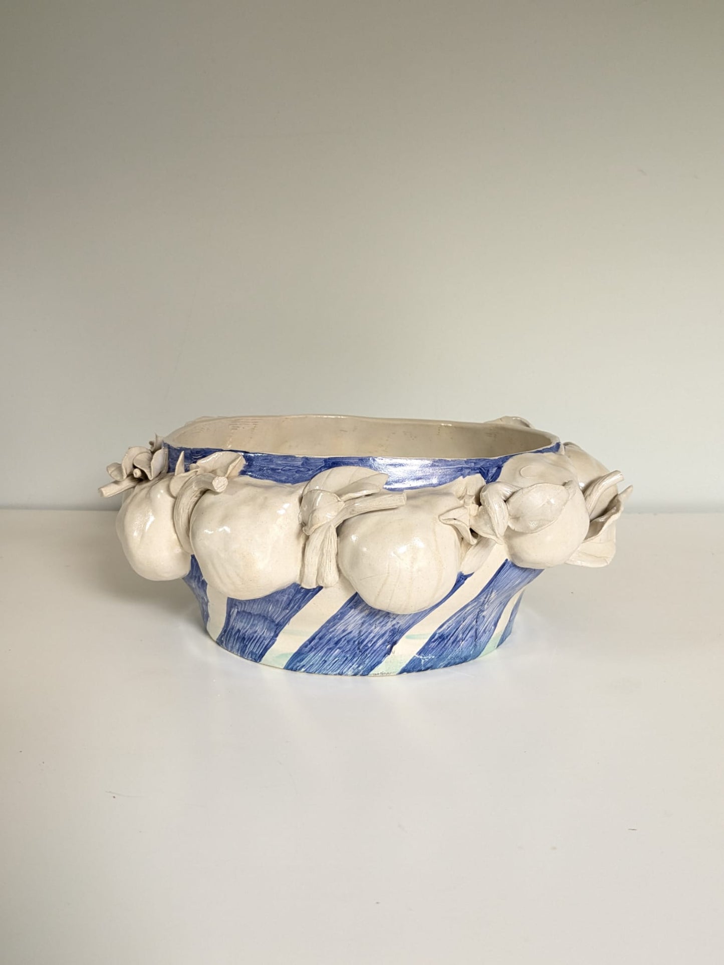 "PEARS" SCULPTURAL SERVING BOWL