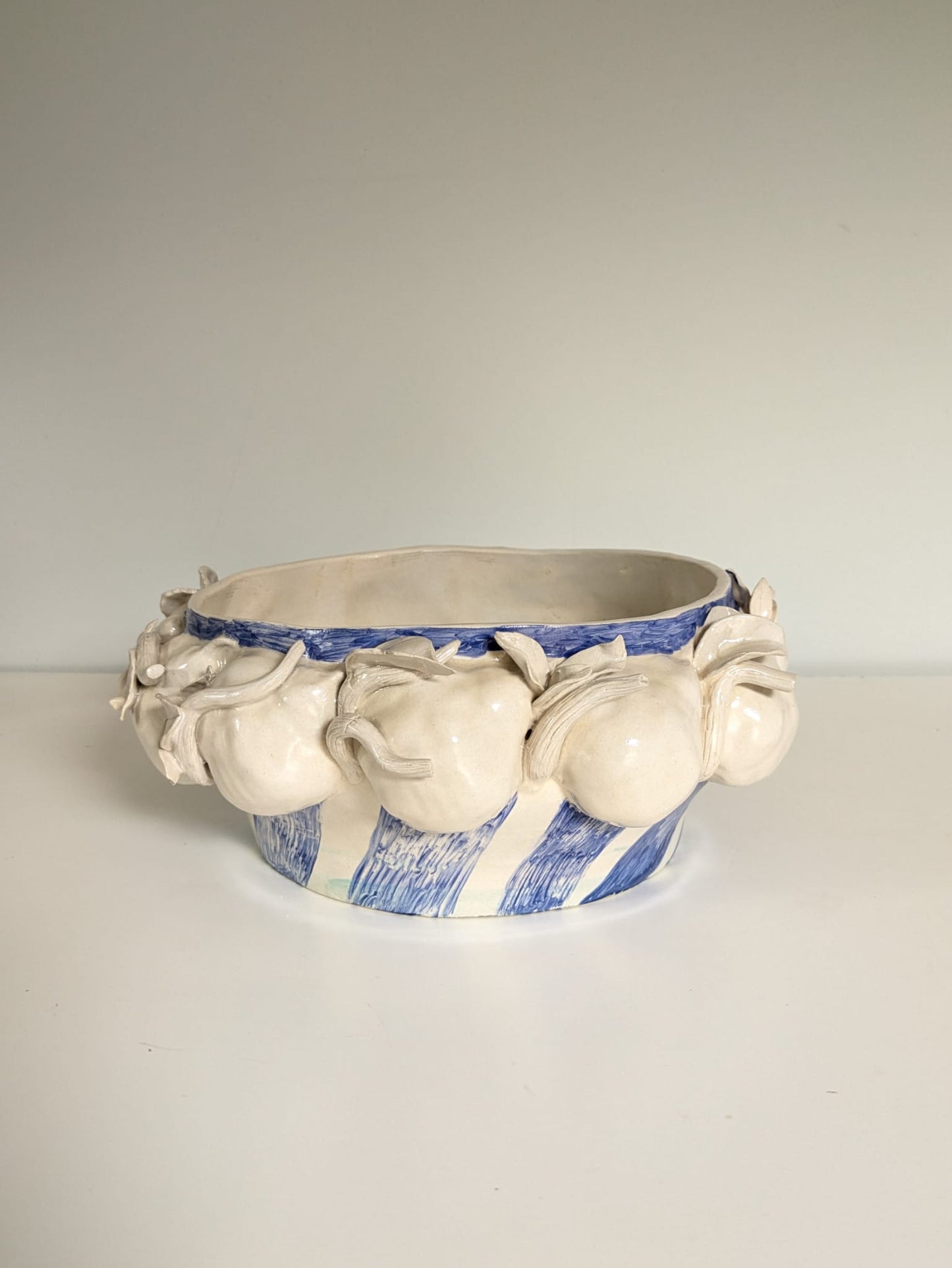 "PEARS" SCULPTURAL SERVING BOWL
