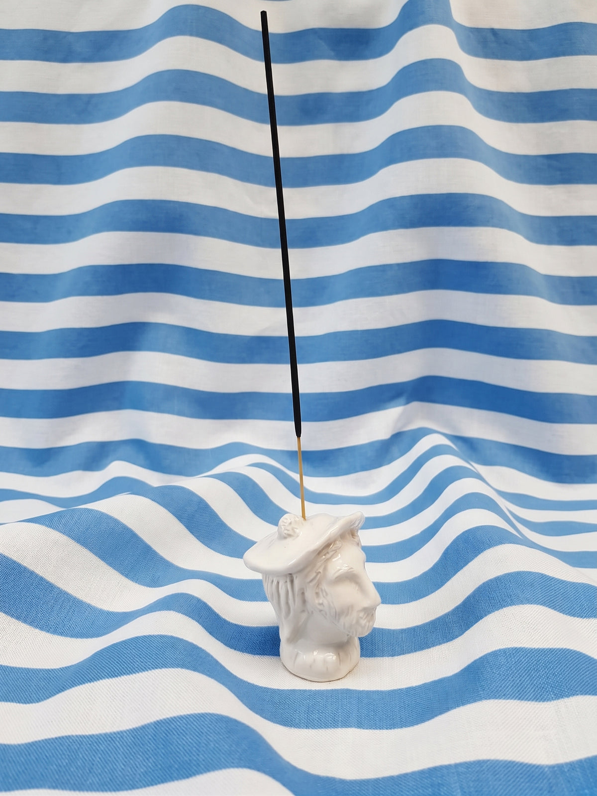 PIERRE – Queimador incenso. Cerâmica contemporânea