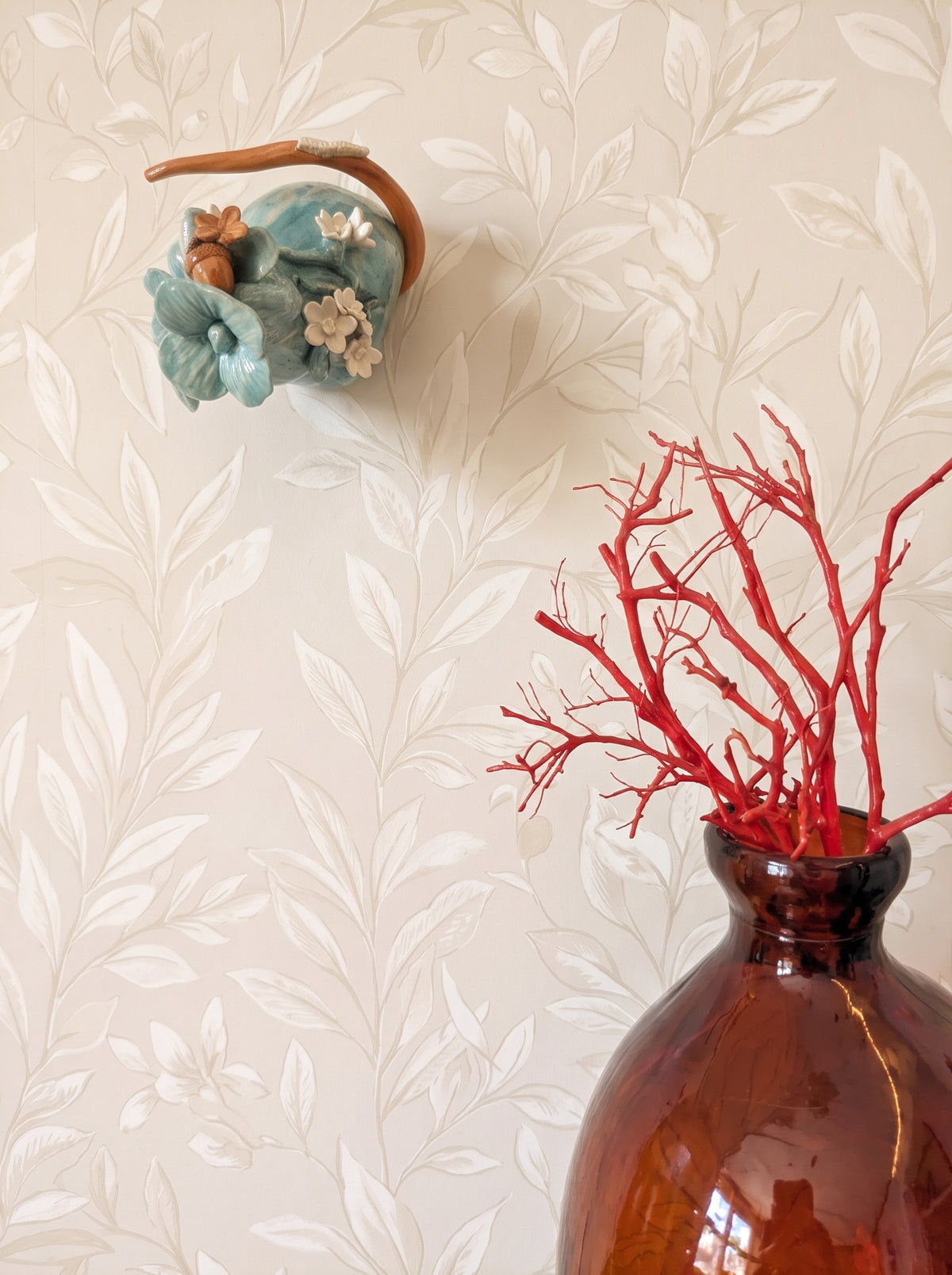 UNEXPECTED JOY – Sculptural object in contemporary ceramics